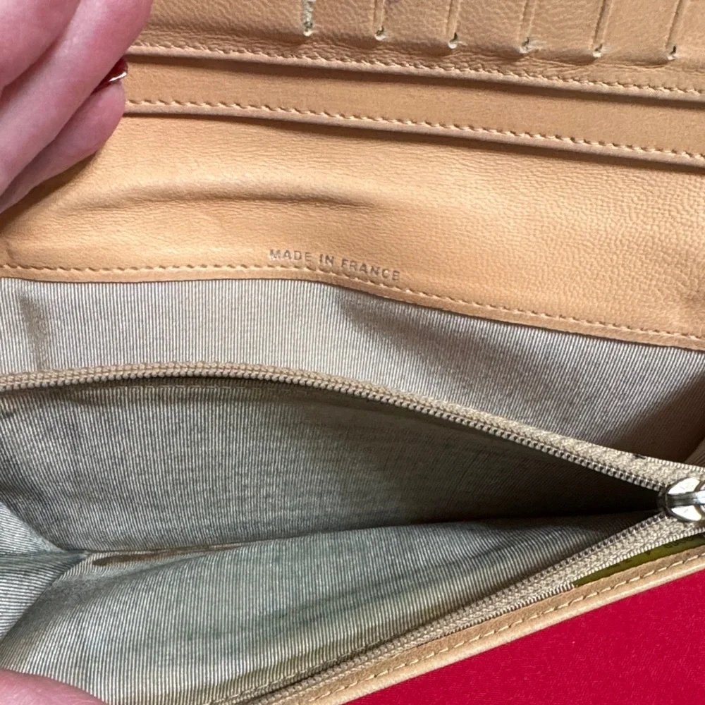 CHANEL Tan Quilted Women's Wallet   🎉🎉🎉HOST PICK  🎉🎉🎉 - Picture 11 of 14